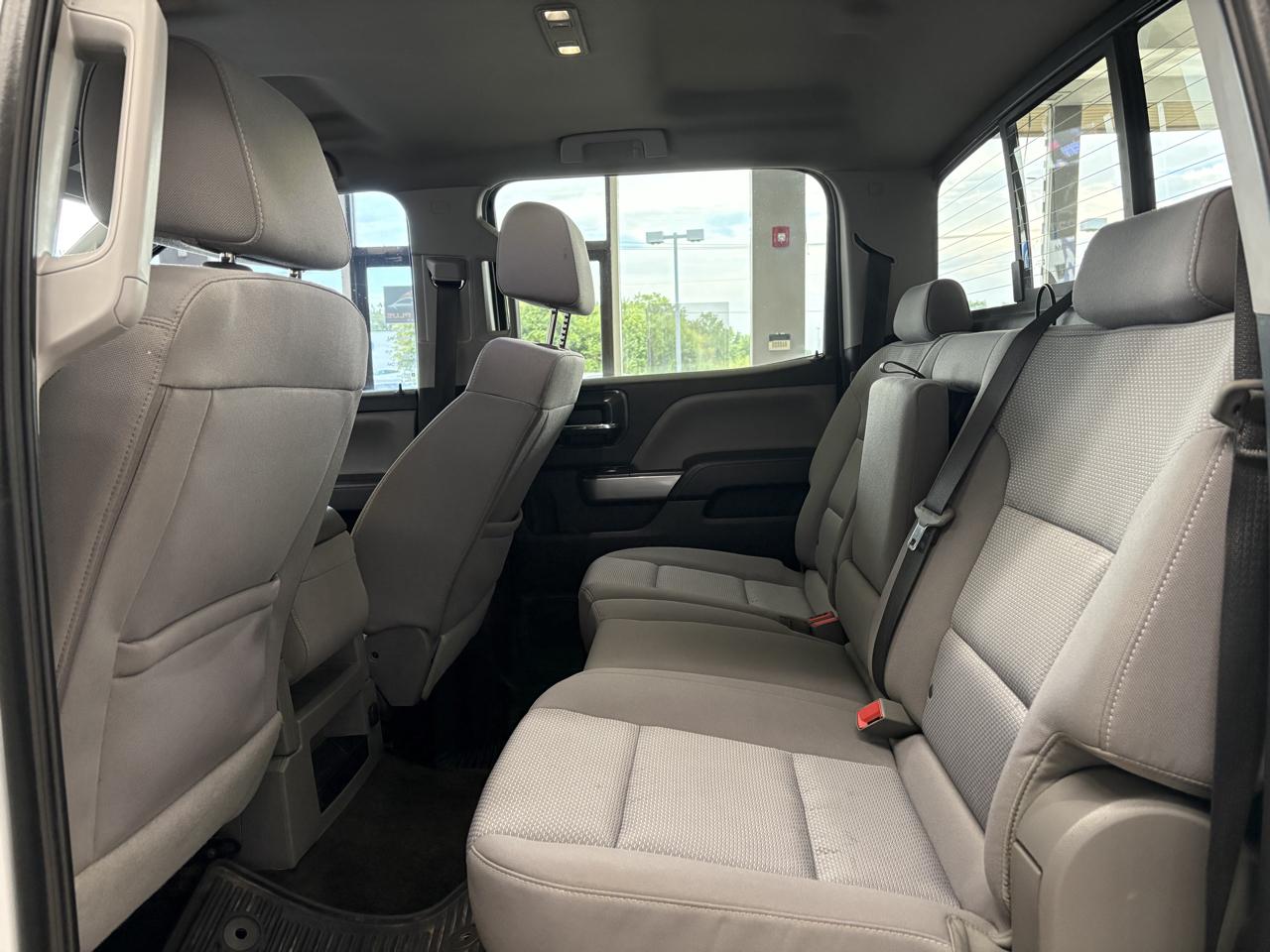 Chevrolet Silverado 1500 4WD Crew Cab 143.5" LT w/2LT 2018