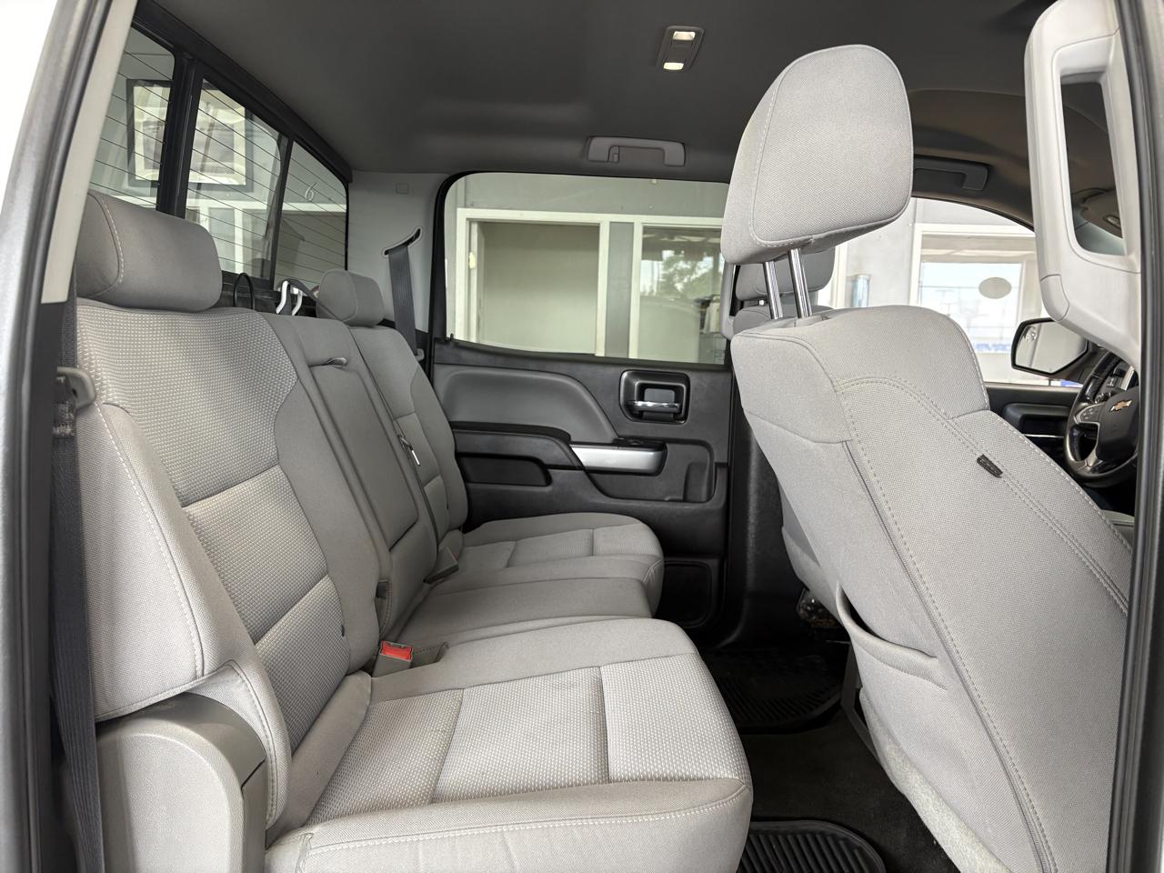 Chevrolet Silverado 1500 4WD Crew Cab 143.5" LT w/2LT 2018