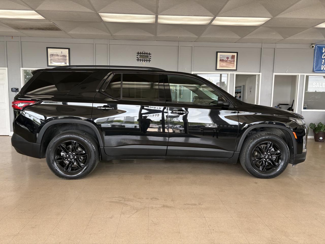 Chevrolet Traverse FWD 4dr LS w/1LS 2023
