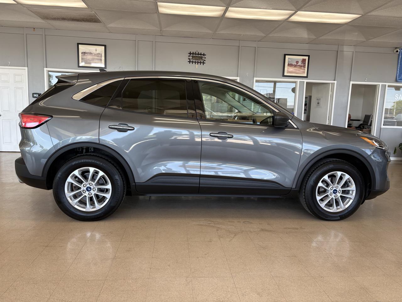 Ford Escape SE AWD 2022