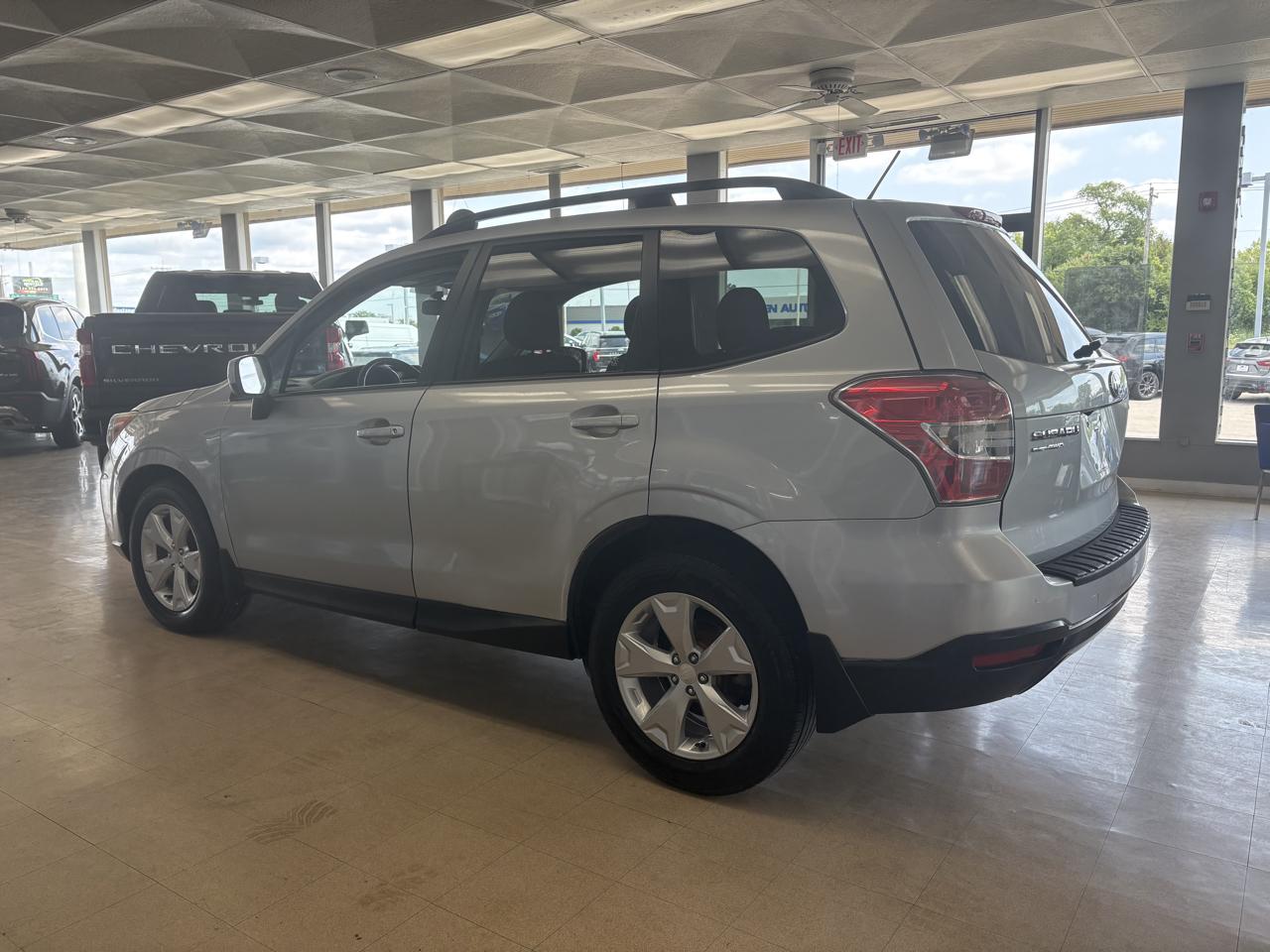Subaru Forester 4dr CVT 2.5i Premium PZEV 2015