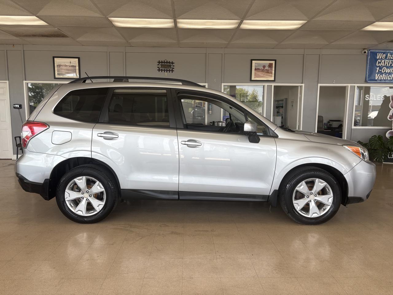 Subaru Forester 4dr CVT 2.5i Premium PZEV 2015
