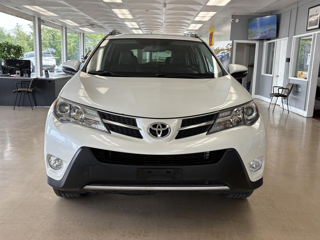 Toyota RAV4 FWD 4dr Limited (Natl) 2013