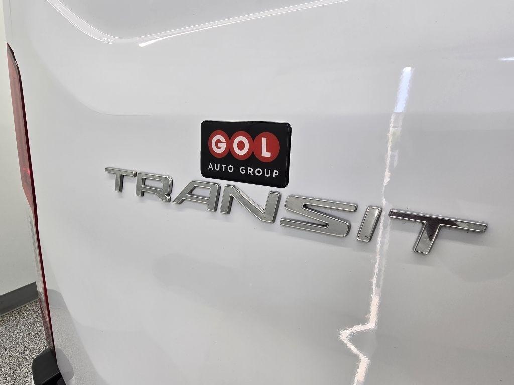 Ford Transit 250 Van Low Roof 60/40 Pass.130-in. WB 2017