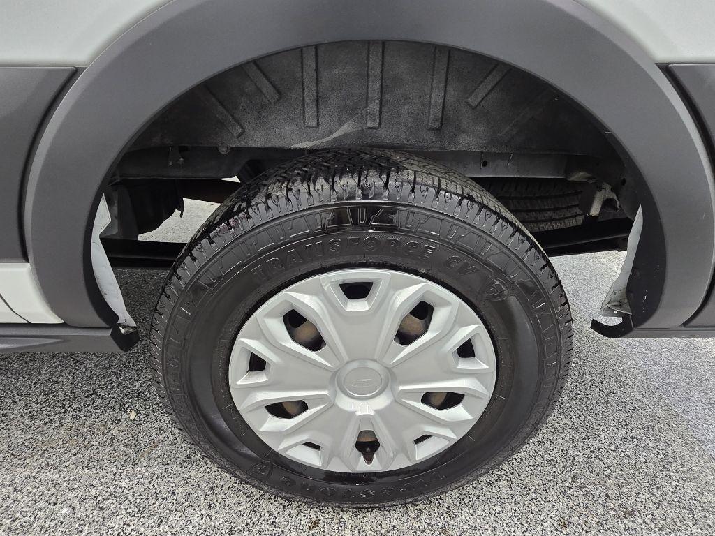 Ford Transit 250 Van Low Roof 60/40 Pass.130-in. WB 2017