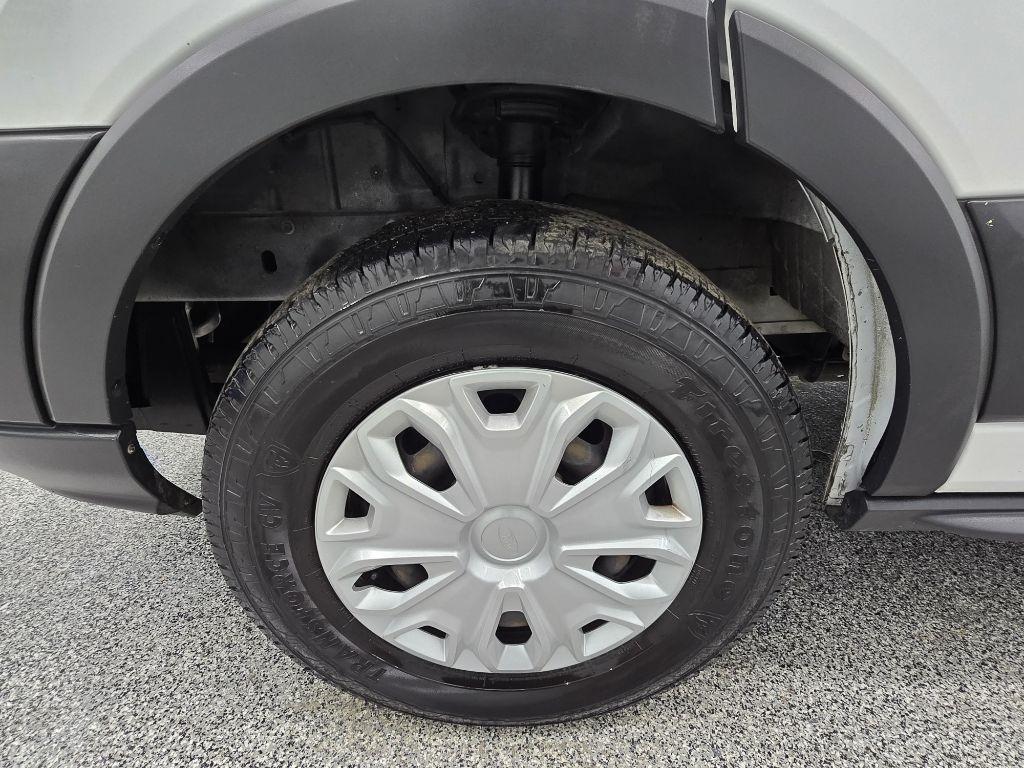 Ford Transit 250 Van Low Roof 60/40 Pass.130-in. WB 2017