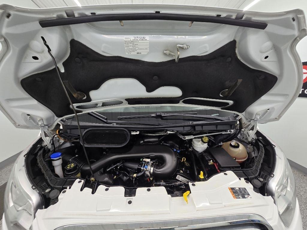 Ford Transit 250 Van Low Roof 60/40 Pass.130-in. WB 2017