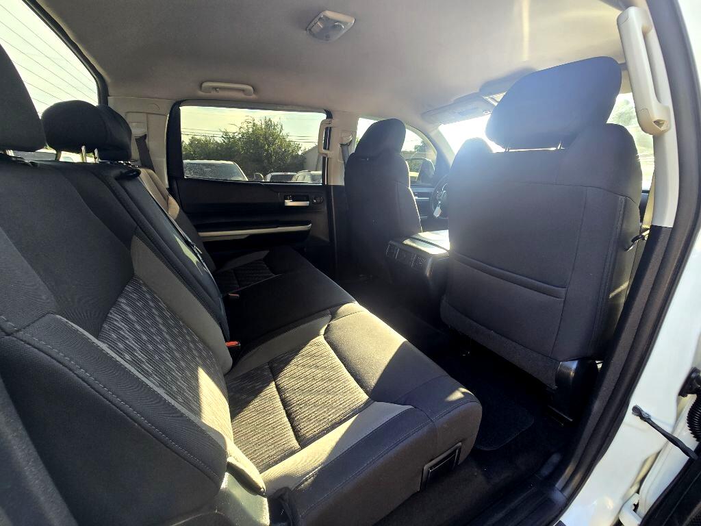 2019 Toyota Tundra SR5 CrewMax photo 11