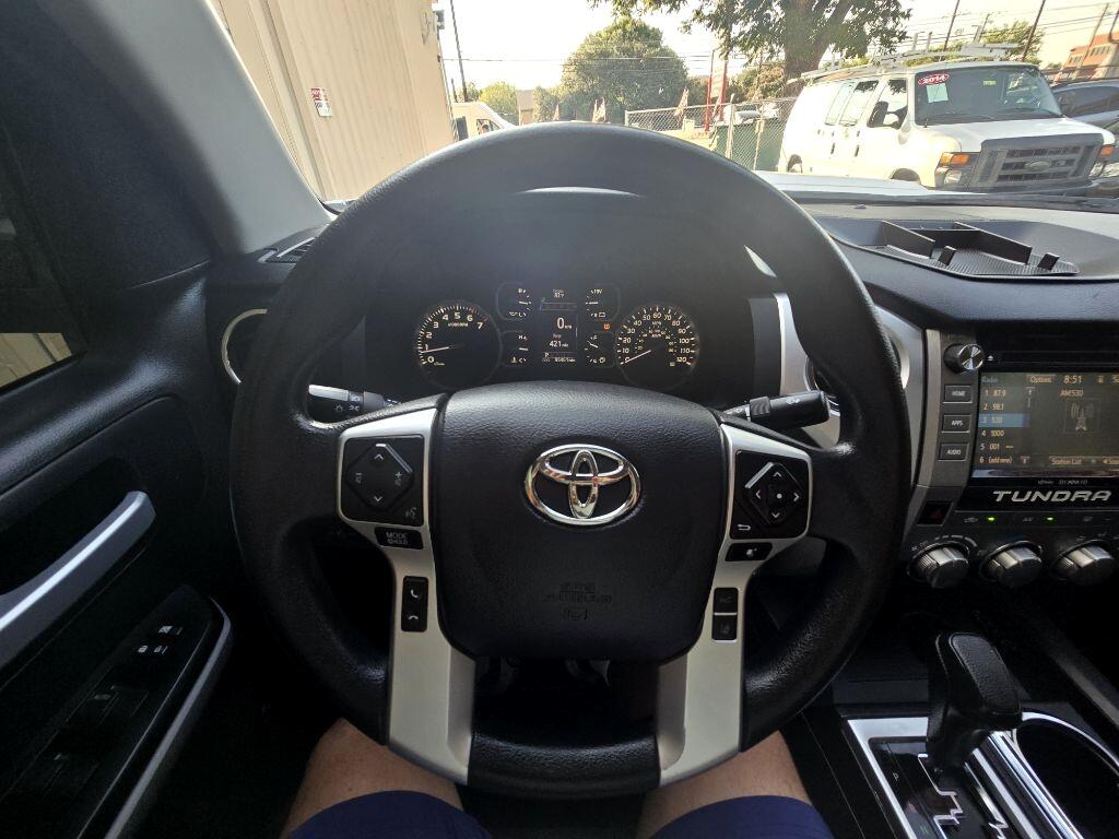 2019 Toyota Tundra SR5 CrewMax photo 14