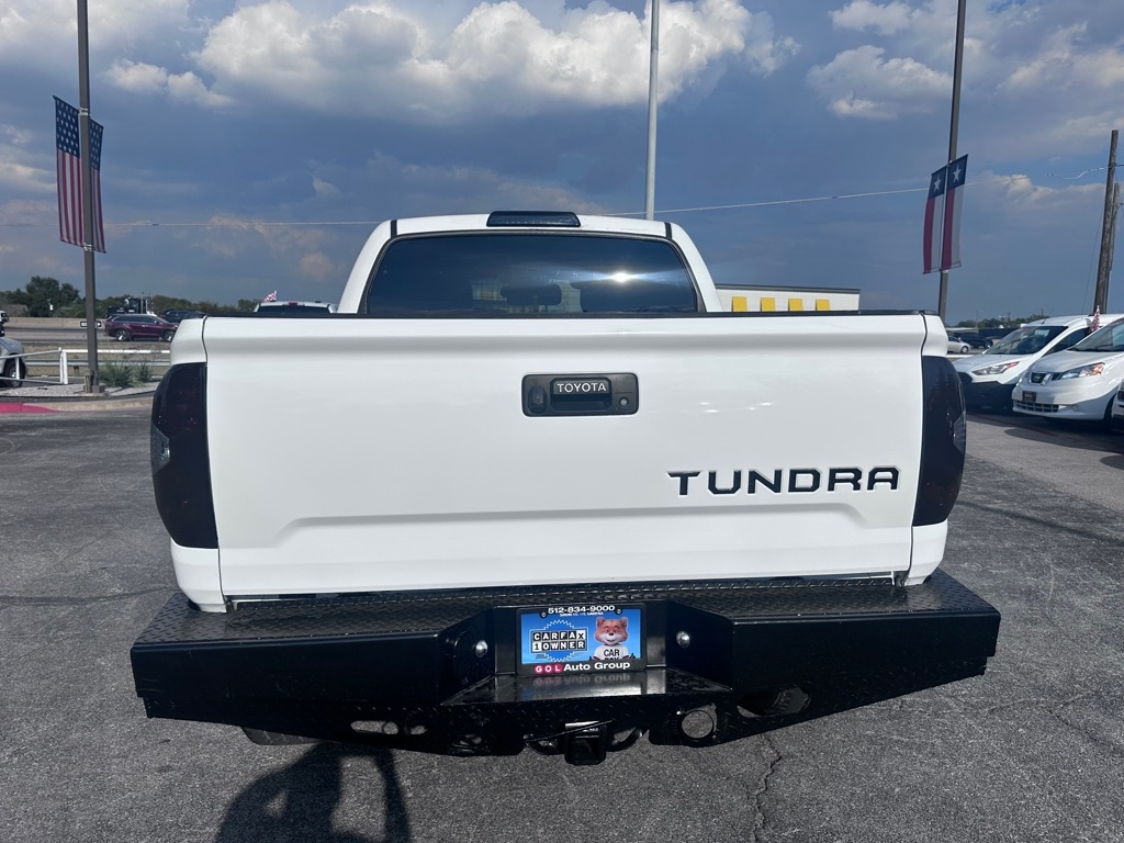 Toyota Tundra SR5 5.7L V8 CrewMax 4WD 2019 Toyota Tundra SR5 5.7L V8 CrewMax 4WD 2019