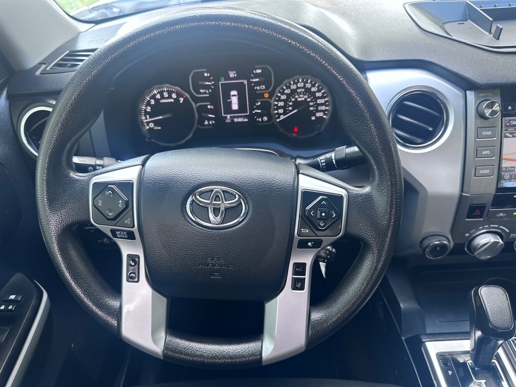 Toyota Tundra SR5 5.7L V8 CrewMax 4WD 2019 Toyota Tundra SR5 5.7L V8 CrewMax 4WD 2019