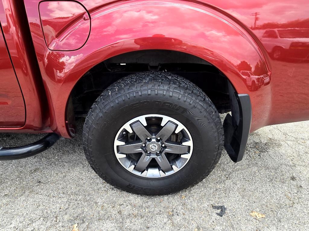 2017 Nissan Frontier PRO-4X Crew Cab photo 26