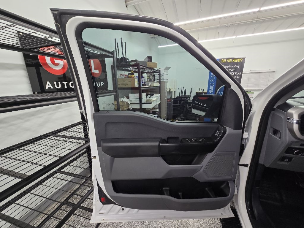 2022 Ford F-150 XL photo 17