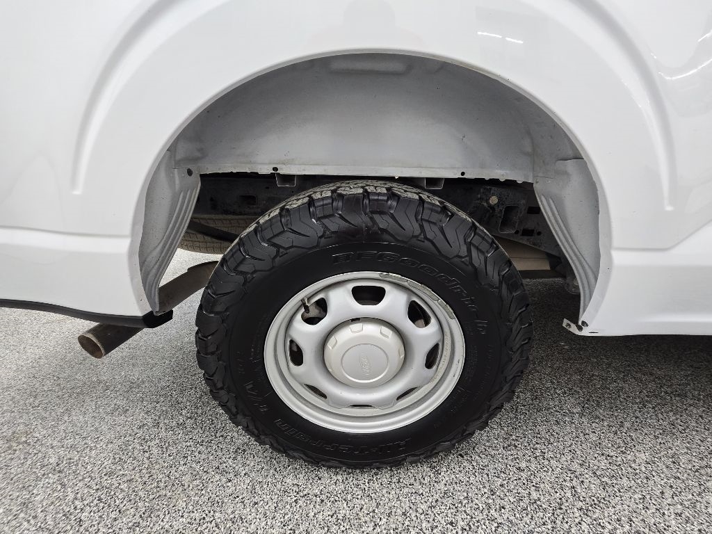 2022 Ford F-150 XL photo 21
