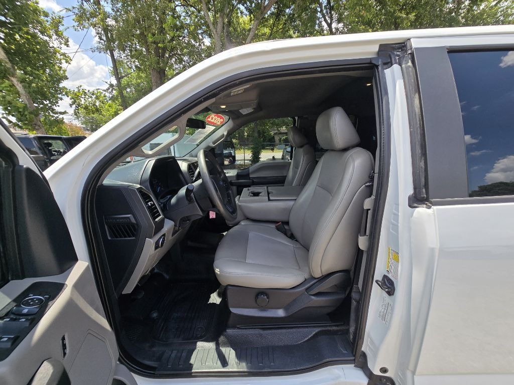 2022 Ford F-250 XL photo 9