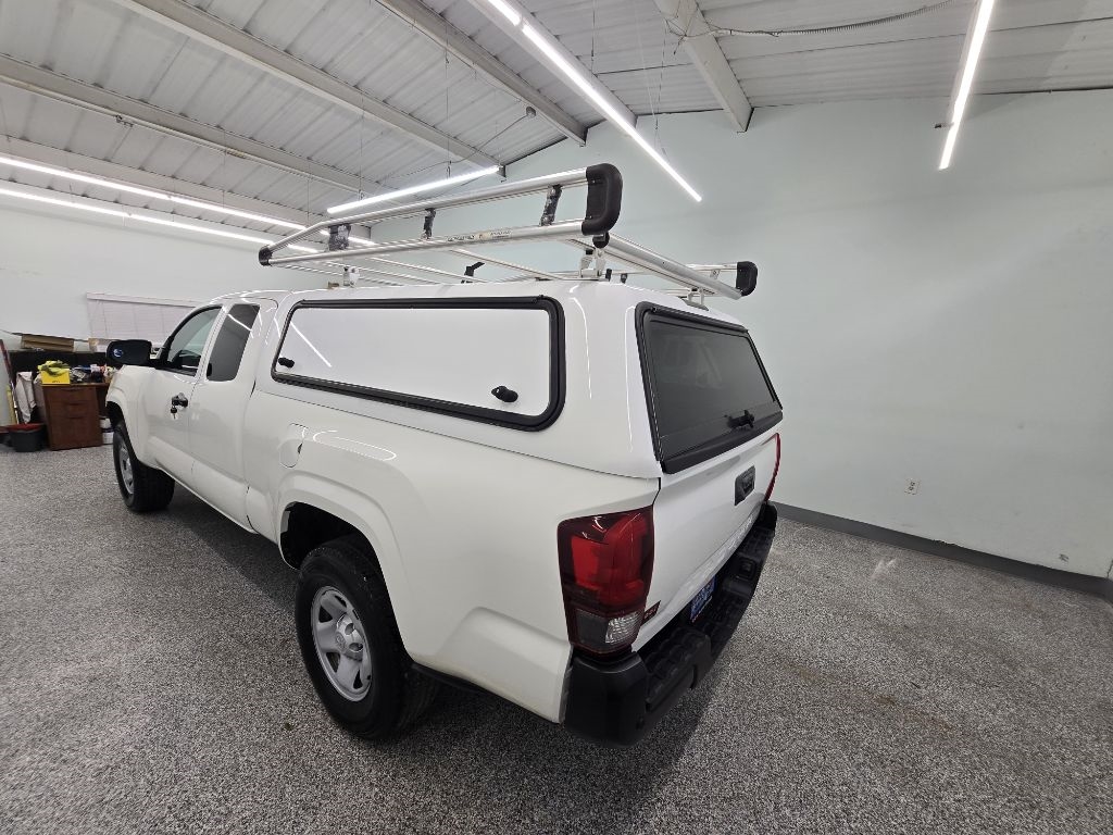 2021 Toyota Tacoma SR5 Access Cab photo 4