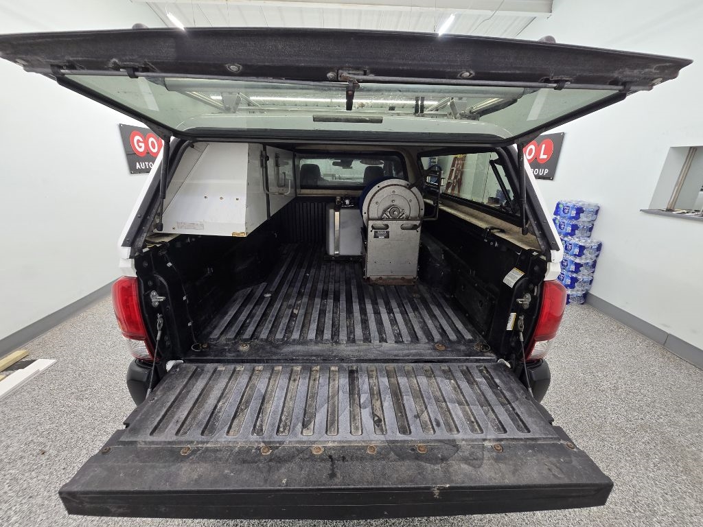 2021 Toyota Tacoma SR5 Access Cab photo 9