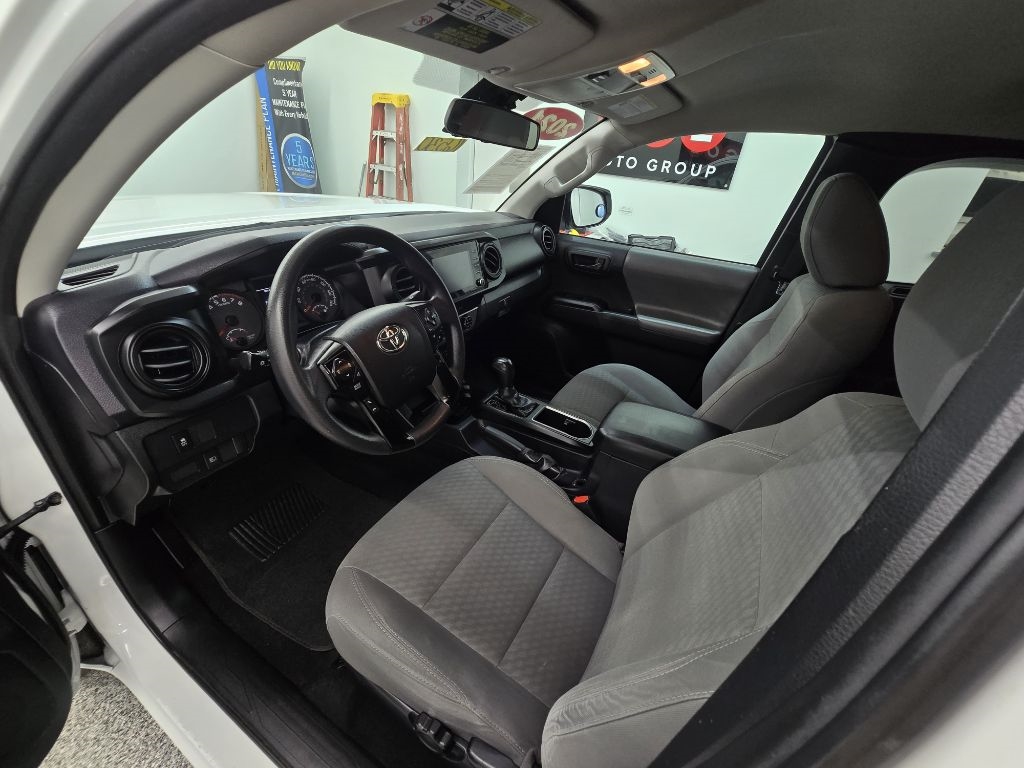 2021 Toyota Tacoma SR5 Access Cab photo 11