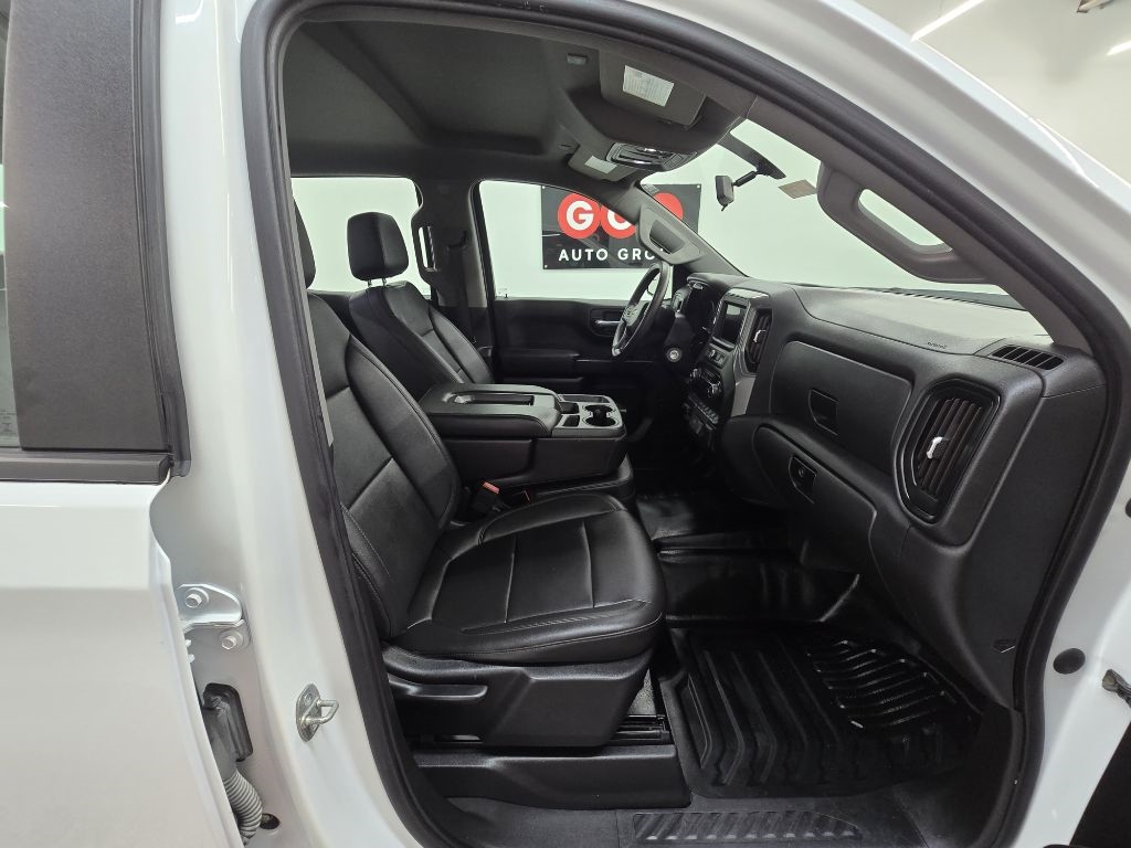 Chevrolet Silverado 1500 Work Truck Crew Cab Short Box 2WD 2020 Chevrolet Silverado 1500 Work Truck Crew Cab Short Box 2WD 2020