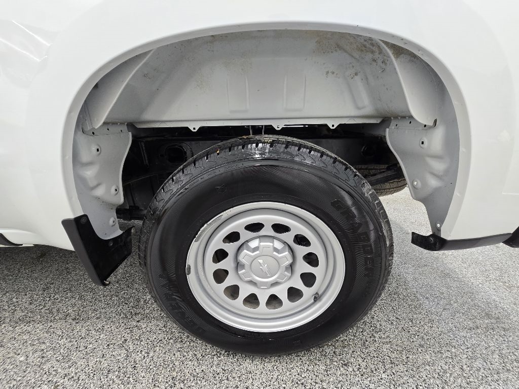 Chevrolet Silverado 1500 Work Truck Crew Cab Short Box 2WD 2020 Chevrolet Silverado 1500 Work Truck Crew Cab Short Box 2WD 2020