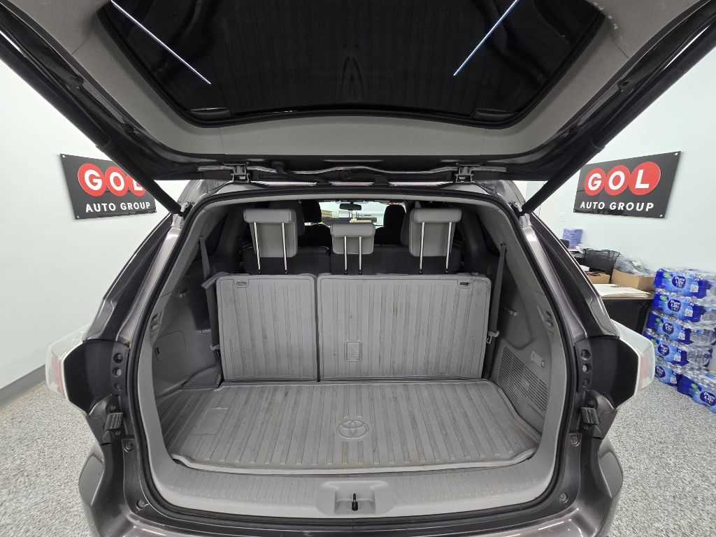 2016 Toyota Highlander XLE photo 12