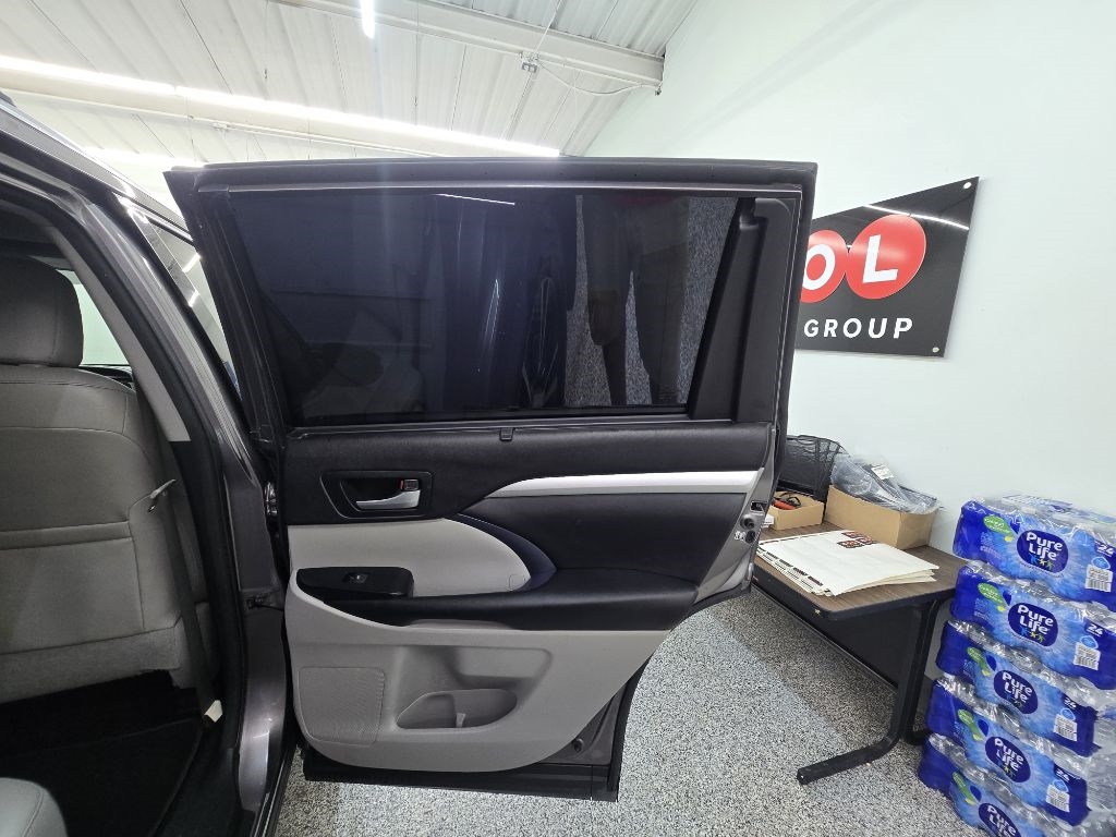 2016 Toyota Highlander XLE photo 23