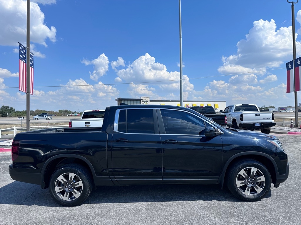 2017 Honda Ridgeline RTL photo 3