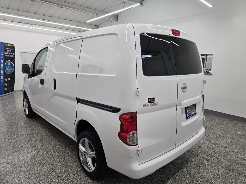 2019 Nissan NV200 S photo 4