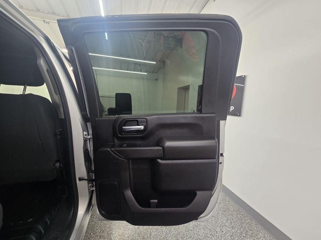 Chevrolet Silverado 2500HD Work Truck Crew Cab 4WD 2022