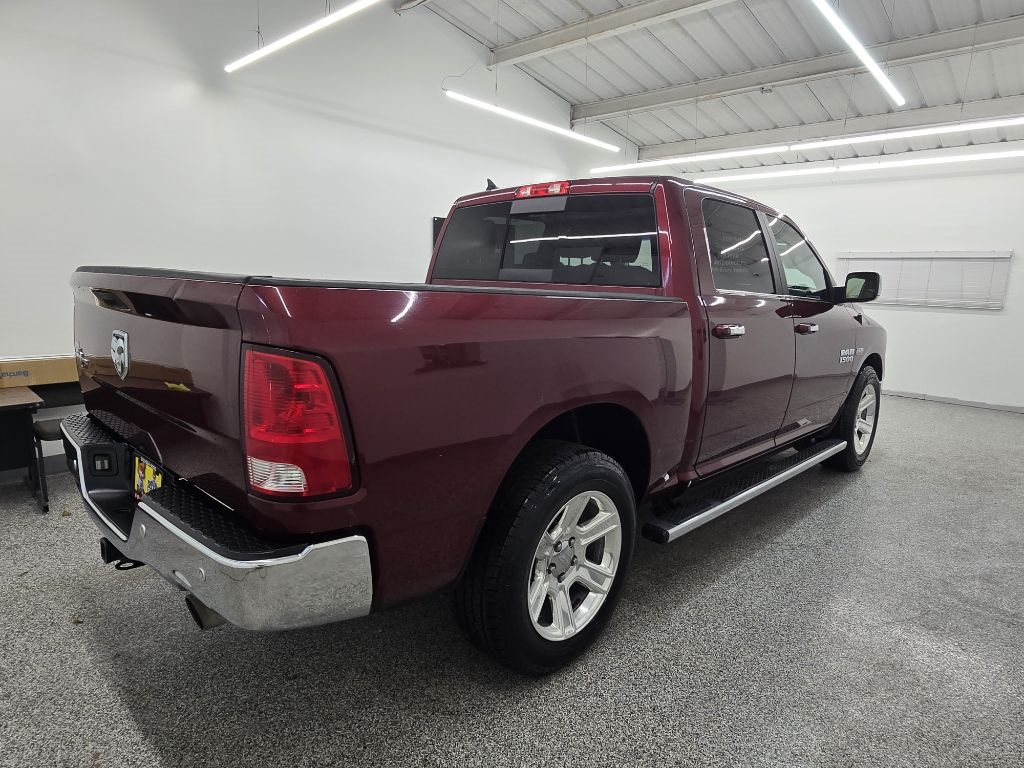 RAM 1500 Lone Star 4x2 Crew Cab 5'7" Box 2018 RAM 1500 Lone Star 4x2 Crew Cab 5'7" Box 2018