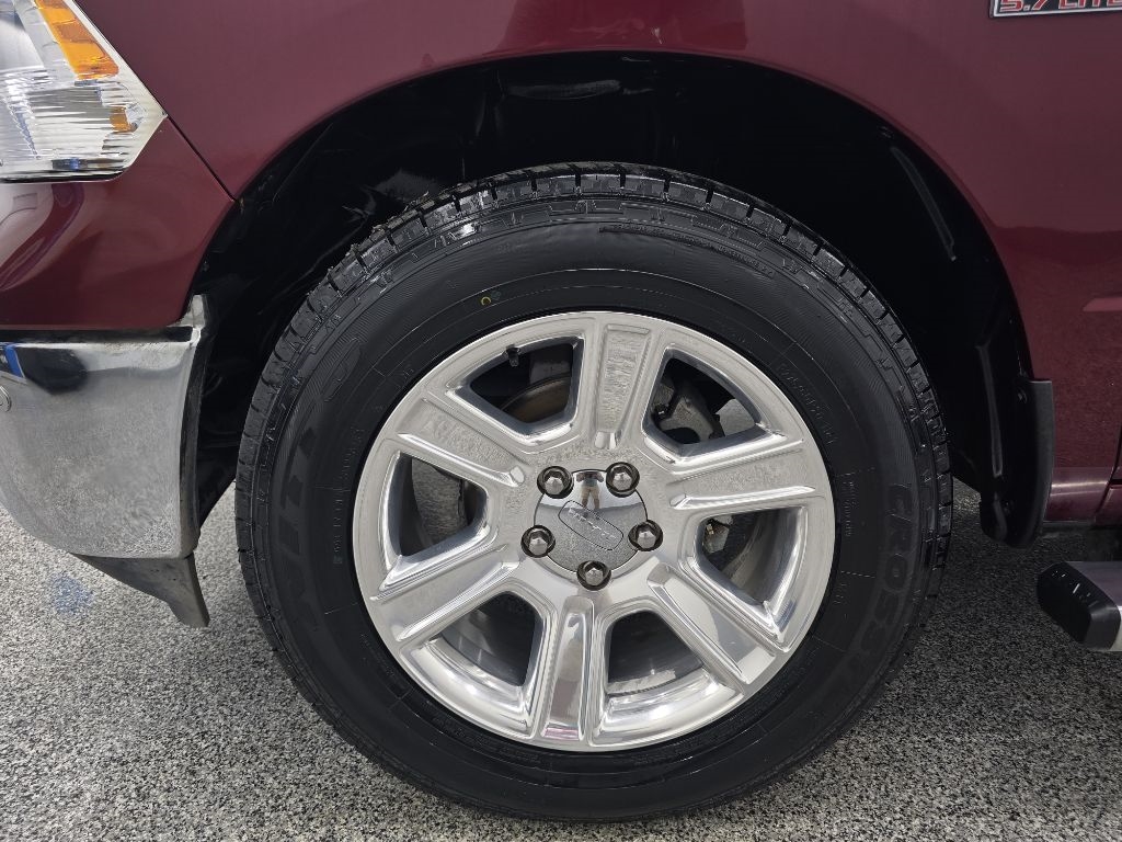 RAM 1500 Lone Star 4x2 Crew Cab 5'7" Box 2018 RAM 1500 Lone Star 4x2 Crew Cab 5'7" Box 2018