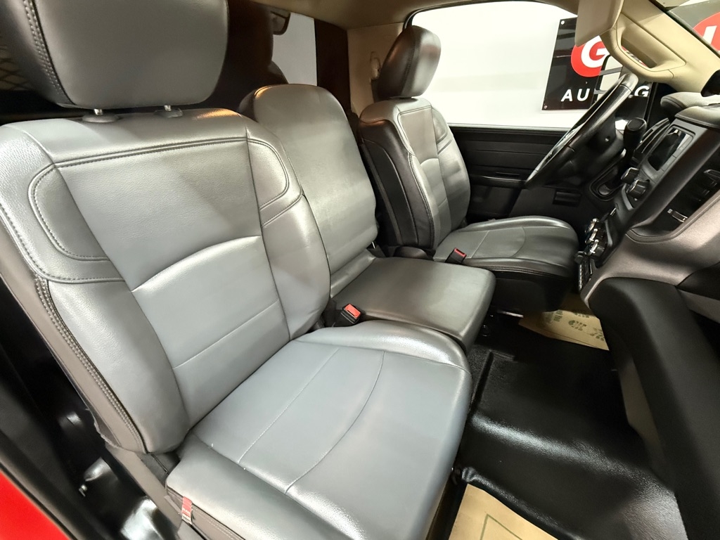 RAM 3500 Tradesman Regular Cab 2WD 2020 RAM 3500 Tradesman Regular Cab 2WD 2020