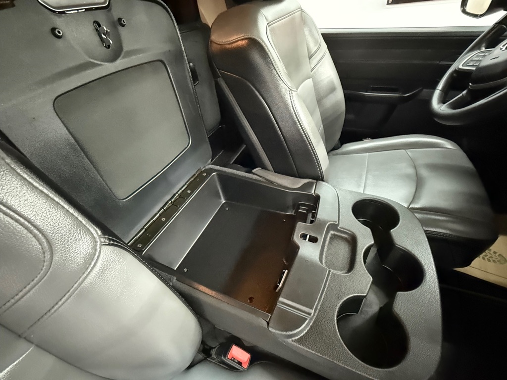 RAM 3500 Tradesman Regular Cab 2WD 2020 RAM 3500 Tradesman Regular Cab 2WD 2020