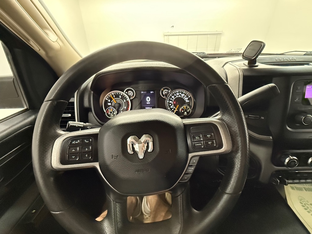 RAM 3500 Tradesman Regular Cab 2WD 2020 RAM 3500 Tradesman Regular Cab 2WD 2020