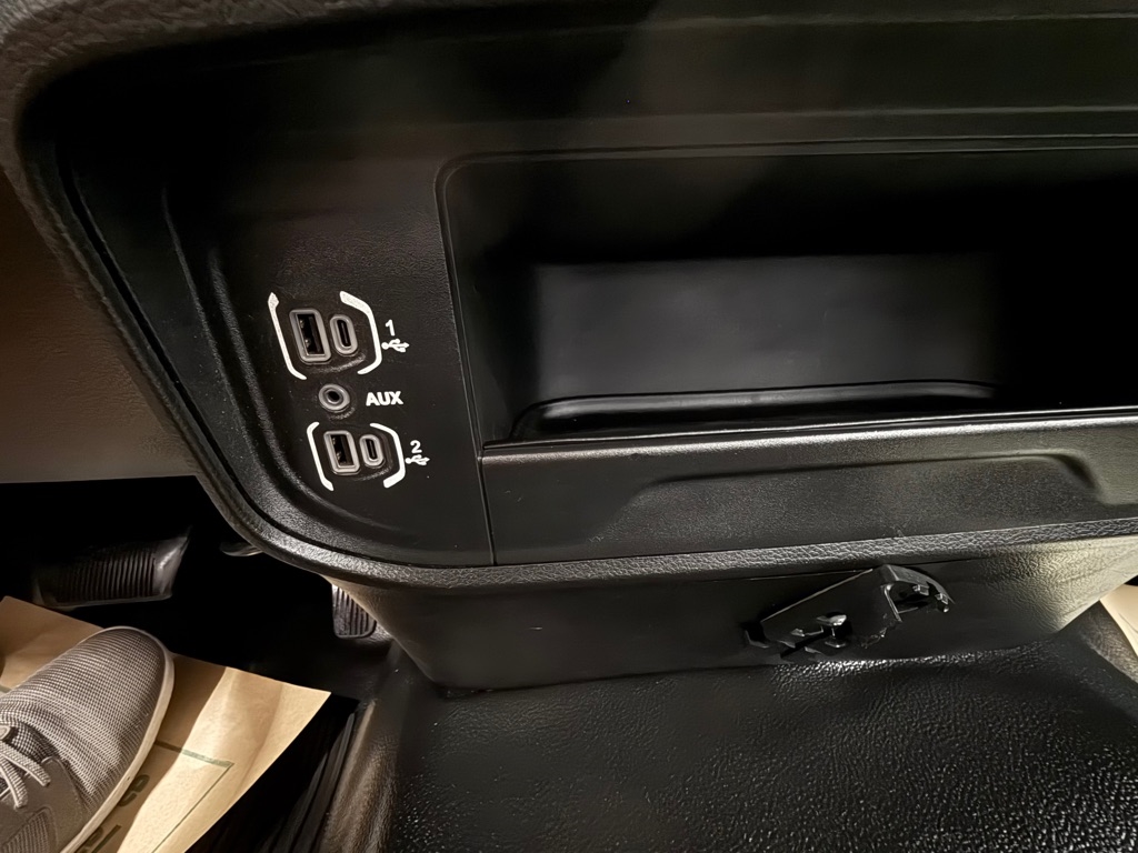 RAM 3500 Tradesman Regular Cab 2WD 2020 RAM 3500 Tradesman Regular Cab 2WD 2020