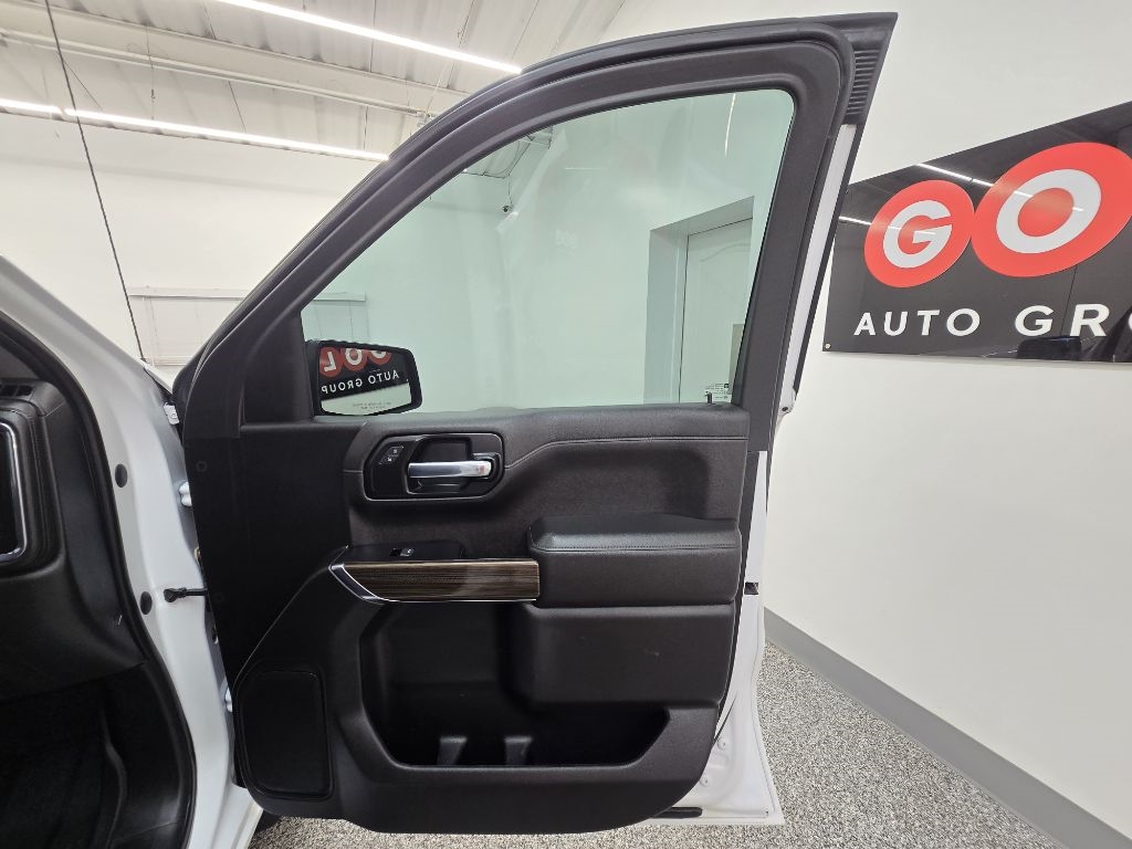 Chevrolet Silverado 1500 Limited RST Crew Cab 2WD 2022 Chevrolet Silverado 1500 Limited RST Crew Cab 2WD 2022