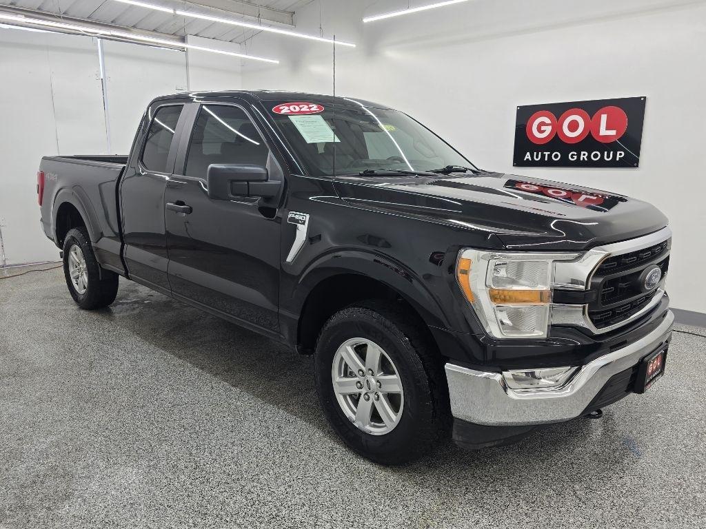 2022 Ford F-150 XLT SuperCab 4WD