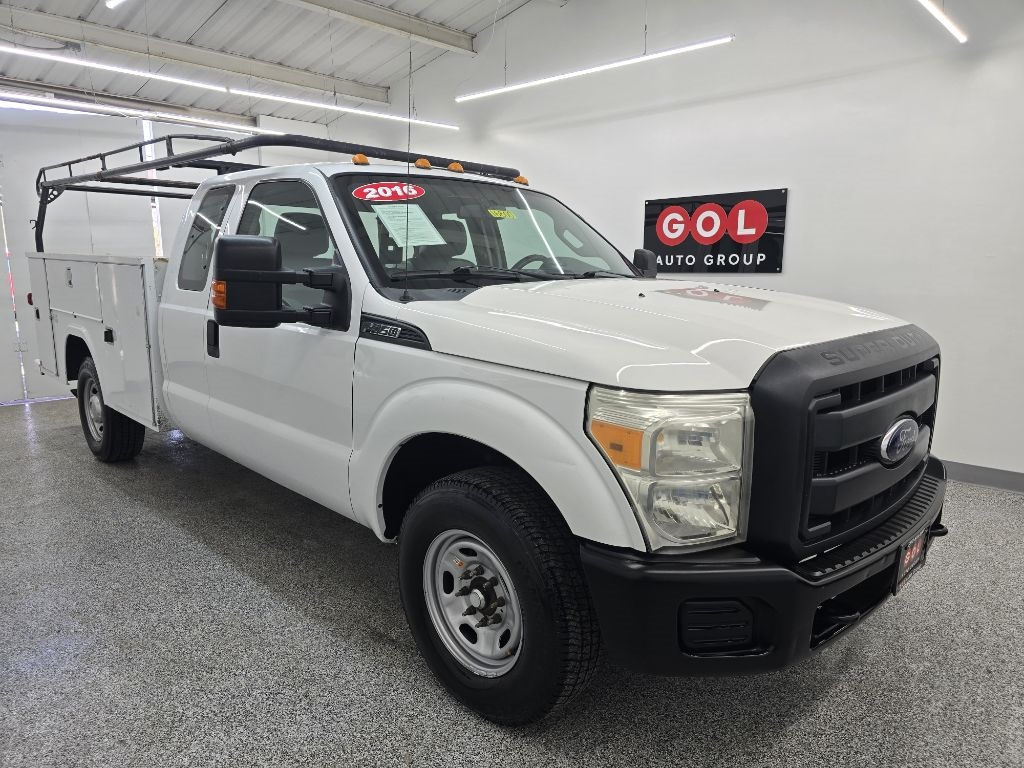 2016 Ford F-350 SD XL SuperCab 2WD