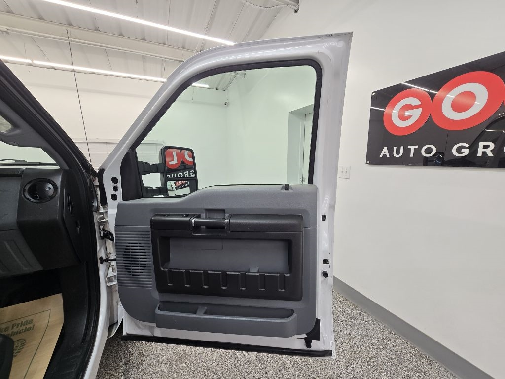 Ford F-350 SD XL SuperCab 2WD 2016