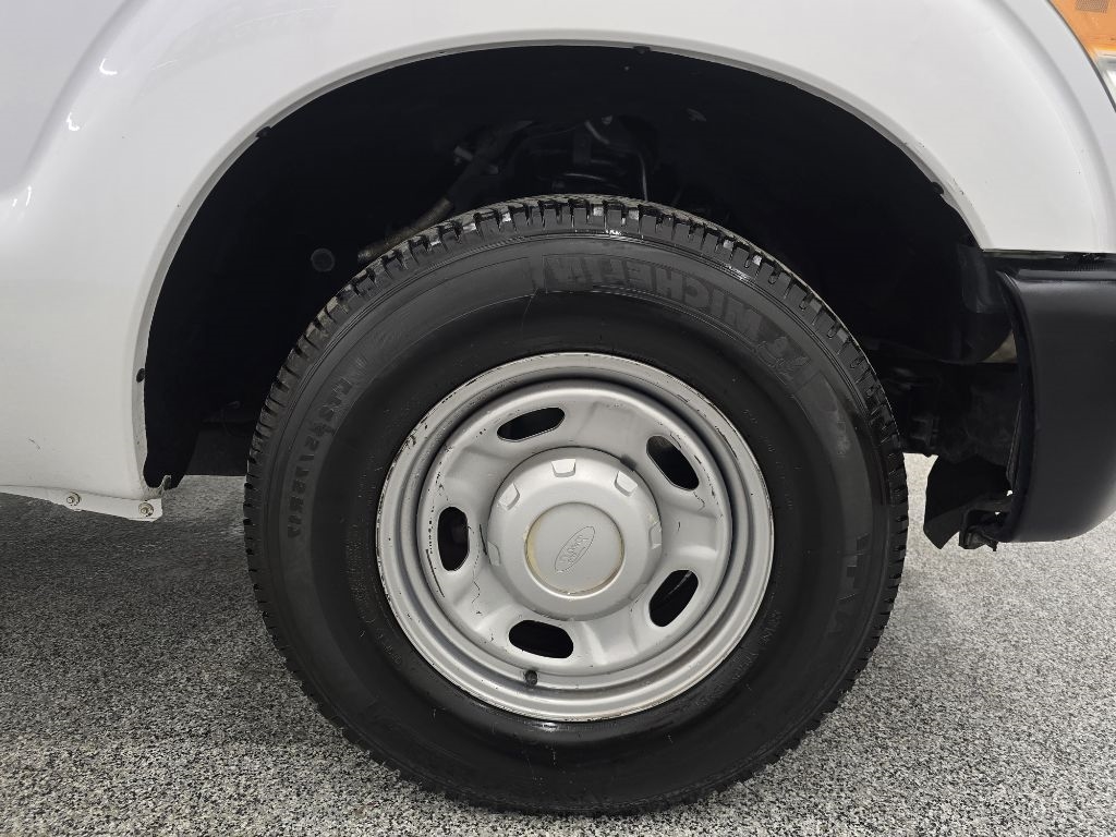 Ford F-350 SD XL SuperCab 2WD 2016