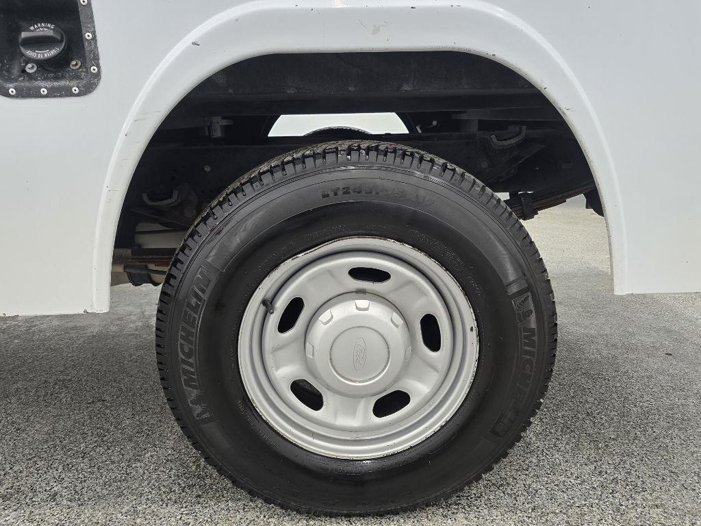 Ford F-350 SD XL SuperCab 2WD 2016