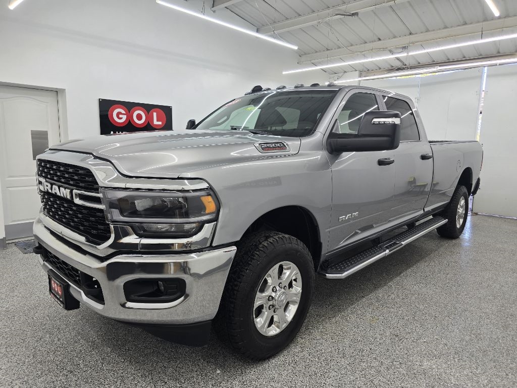 2023 Ram 2500 Big Horn photo 3
