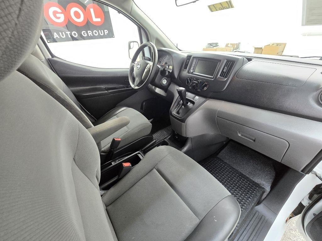 2020 Nissan NV200 SV - Photo 17
