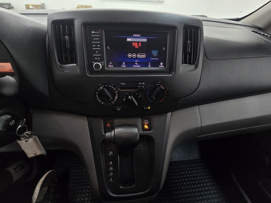 2020 Nissan NV200 SV - Photo 18