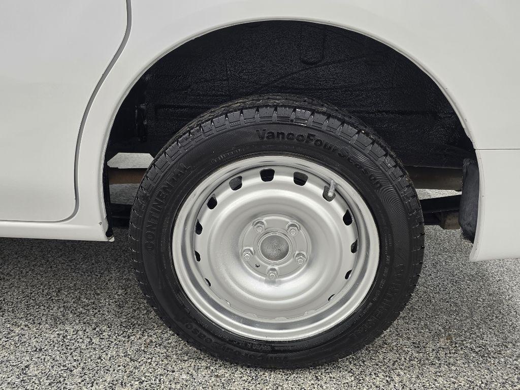 2020 Nissan NV200 SV - Photo 26