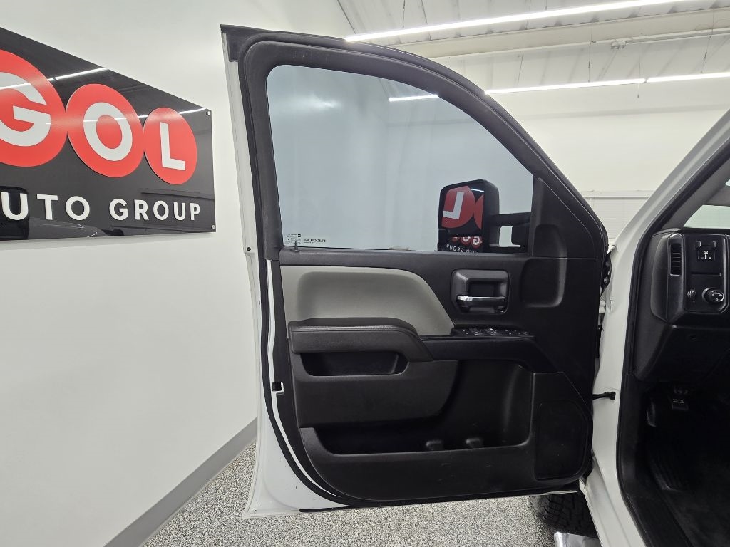 GMC Sierra 2500HD Base Crew Cab 4WD 2017