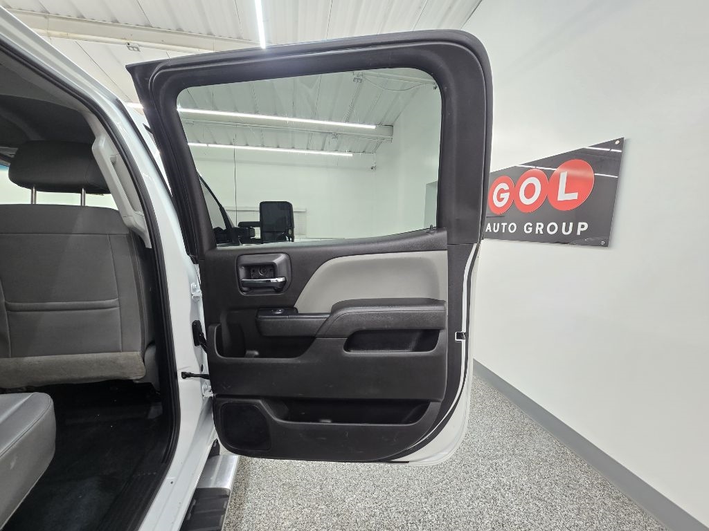 GMC Sierra 2500HD Base Crew Cab 4WD 2017