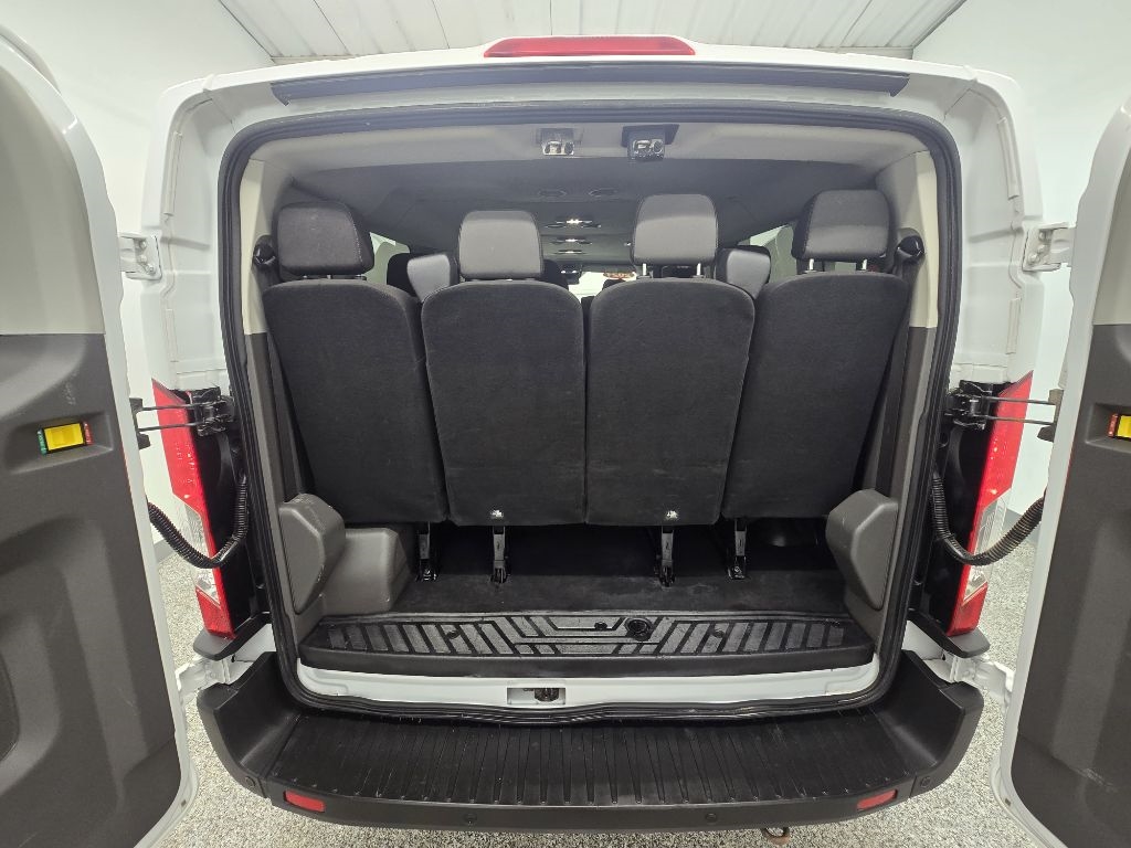 Ford Transit 350 Wagon Low Roof XLT 60/40 Pass. 148-in. WB 2021