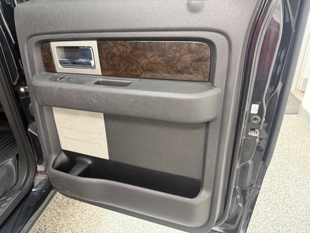 Ford F-150 Platinum 4x4 Short Bed 2013