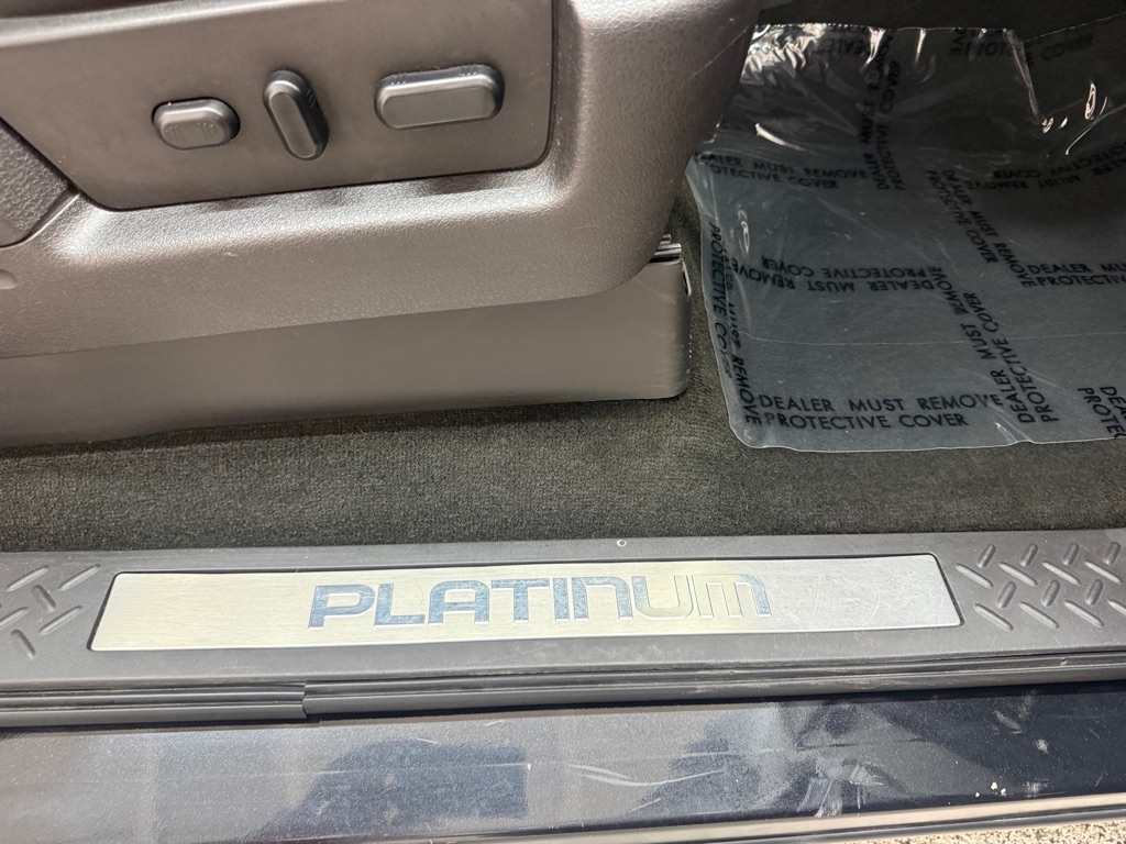 Ford F-150 Platinum 4x4 Short Bed 2013